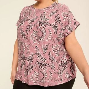 Livi Active 22/24 Pink Floral Short Sleeve Top